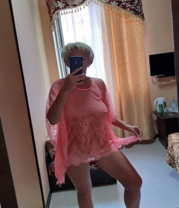 💋 Живу в Москве, где мои жаркие объятия и нежные ласки будут превращать твои фантазии в реальность. 🌇
У меня поразительные способности и богатый опыт, чтобы удовлетворить каждое твое желание. Мои услуги настолько разнообразны, что ты точно найдешь то, что искал. 💦 Необычные эксперименты, эротический массаж, подчинение или игры ролей - я знаю, как привести тебя к экстазу. 💥
Я открыта к новым впечатлениям и готова пойти на все ради твоего наслаждения. 🌟 Мои клиенты говорят, что время со мной - это настоящая встреча с искусством любви. 💎
Для вашего удобства прилагаю фото, которые отражают всю мою красоту и сексуальность. 📷
Не упускай возможность окунуться в мир незабываемых ощущений со мной в Москве. Я буду ждать тебя! 💫 Женя